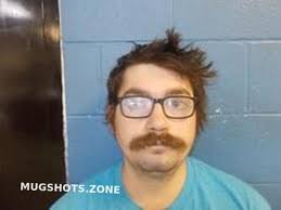 Trenton Crump's Instagram, Twitter & Facebook