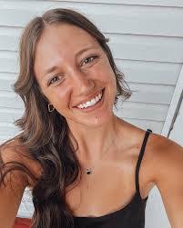 Shawna Herr's Instagram, Twitter & Facebook