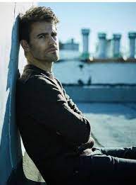 Den paul sieht heiß aus. Paulwesleychronicles On Twitter Paul Wesley Vampire Diaries Paul Wesley Good Looking Actors