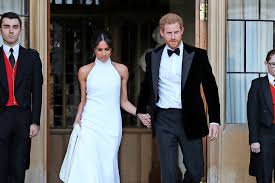 Mon dieu, was für ein kleid. So Feierten Harry Und Meghan Nach Der Trauung