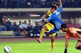Hasil gambar untuk foto persib vs sriwijaya fc