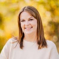 Michelle Secrest's Instagram, Twitter & Facebook