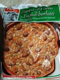 La zuppa di farro e fagioli è un primo piatto ricco e gustoso, ideale per combattere il freddo dell'inverno. Zuppa Di Farro E Fagioli Borlotti