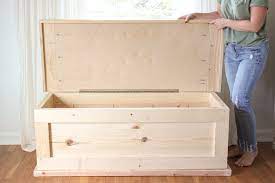 There's a lot of detail in these plans, like actual building pictures, illustrations with detailed measurements, and lots of written instructions. Diy Storage Trunk Love Grows Wild