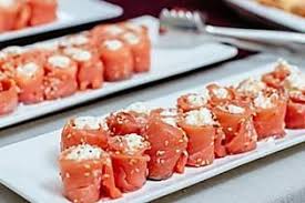 Jambon Roule Au Fromage Frais Moutarde Et Ciboulette Recette Roule Au Fromage Roule Saumon Idee Tapas