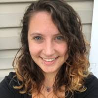 Alisha Gomes's Instagram, Twitter & Facebook