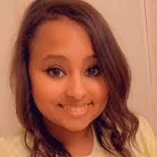 Jessica Glackin's Instagram, Twitter & Facebook