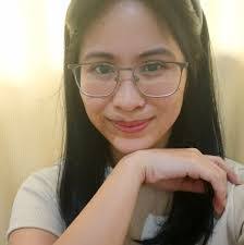 Mariah Cecil's Instagram, Twitter & Facebook