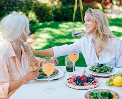 I really, really like summer entertaining. Healthy Summer Entertaining How To Throw A Vegan Dinner Party