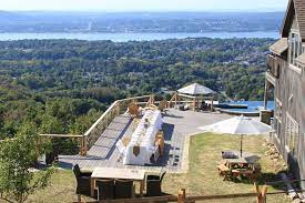 What A View Rustic Chic Mountainside Weddings At Lambs Hill Www Lambshill Com Jen Hudson Valley Wedding Venues Outdoor Wedding Venues Mountain View Weddings
