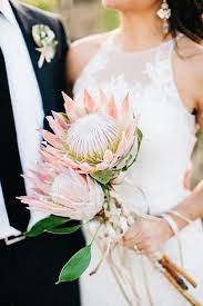20 King Protea Bouquets That Are Bold And Beautiful Wedding Flowers Cost Wedding Flower Arrangements Cheap Wedding Flowers