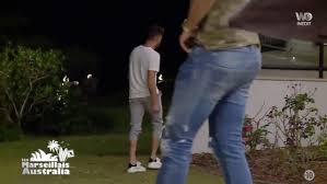 Les marseillais australia episode 11. Les Sneakers De Paga Dans Les Marseillais Australia Episode 18 Spotern