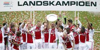 Bekijk hier de highlights van de kampio. Kampioen Ajax En Heracles Almelo Juichen Na Remise Fcupdate Nl