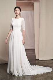 Sep 19, 2014 · allgemeine geschäftsbedingungen für käufer. Brautkleid Mit Fliessendem Rock Und Schleppe Runhalsausschnitt Halblangen Armeln Und Tiefem Ruckenausschnitt Von Justin Alexander Signature Modell 99103 Delphine Heiraten Mit Braut De