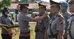 See more of pejabat daerah dan tanah kampar on facebook. Sertijab Kasatres Narkoba Dan Kapolsek Kampar