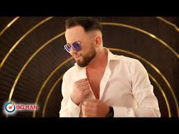 Nu e neaparat cea mai blanda cu putinta, dar este mereu acolo cand ai nevoie, gata sa iti sara in ajutor. Blondu De La Timisoara Famous Songs Popnable