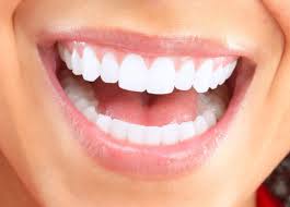 Rinse your mouth as soon as possible to minimize the risk of stains if you drink coffee, tea, red wine, or cola, or eat foods that are likely to stain your white teeth. Can You Whiten Your Teeth While Wearing Braces