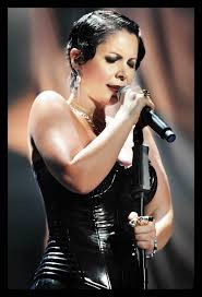 Sebnem Ferah Rock Gruplari Sarkici Kadin