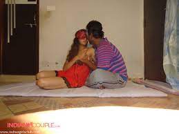 Indian Couple Hardcore Sex Pictures - Indian Girls Club
