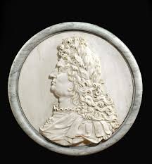 En Vente Samedi 23 Avril 2016 Par L Hotel Des Ventes Nice Riviera A Nice Medaillon En Marbre Blanc Representant Louis Xiv Diam 55 Cm Est 2 000 Medallones
