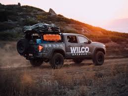 San diego county's source for truck racks, camper shells, van equipment, hitches, steps and more. Overland Roof Rack And Bed Rack Guide The Dirt By 4wp