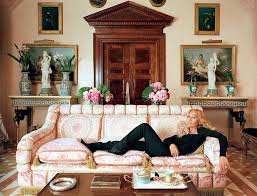 Bittersweet Vogue Donatella Versace S House Versace Home Celebrity Houses Donatella Versace