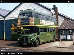 Rml On Route 409 Godstone Garage In 2020 London Bus Bus Coach Routemaster