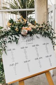 Ce plan de table mariage mesure 1,60m de haut et s'intégrera parfaitement dans votre lieu de réception pour indiquer à vos invités où se placer. Stunning Syon Park Wedding With Quill Stationery Suite Rock My Wedding Reception Mariage Decoration Mariage Plan De Table Mariage