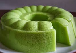 Dalam panci masukan bubuk agar2, air, larutan gula merah, daun pandan dan santan kental aduk rata. 5 Resep Puding Lumut Yang Mudah Dibuat Dan Manfaatnya Untuk Kesehatan Yuk Coba Orami