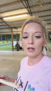 Ana Schell's Instagram, Twitter & Facebook