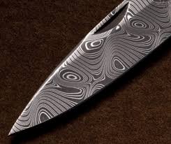 Photo courtesy don fogg knives detail of a feather pattern in a damascus blade Damascus Steel The Demonic Paradise Wiki Fandom