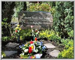 Die deutschen schauspieler georg thomalla und grethe weiser bei ihrem aufritt in der nwdr fernsehshow die große chance, hamburg 1956. Schauspieler 34