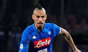 At the moment, everything is still in the. Bericht Auch Dortmund Buhlte Um Hamsik