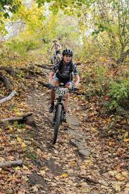 beginner mountain bike guide mountain bike trails mountain bike girls mountain biking women