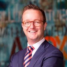 Eduardo Hilton's Instagram, Twitter & Facebook