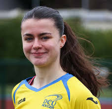 Noelle Coyle's Instagram, Twitter & Facebook