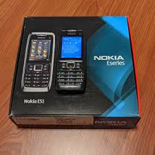 Nokia E51-1 GSM 850/900/1800/1900 MHz ...