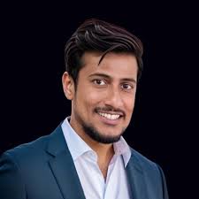 Pro Tip from Omar Sorour : Continuous training and adaptation are key to  maintaining IFRS compliance and minimizing risk.