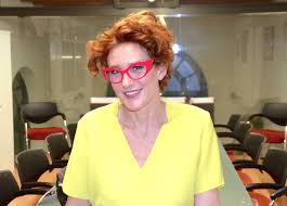 Born 19 july 1966) is an italian actress in film, television and theatre, who made her debut in mario monicelli's speriamo che sia femmina (1986), where she acted along with catherine deneuve, stefania sandrelli, giuliana de sio. Lucrezia Lante Della Rovere Tutto Sull Attrice Biografia Vita Privata Tech Media