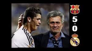 وكان ريال مدريد سباقا للتسجيل عند الدقيقة الـ13 عن طريق الفرنسي كريم بنزيما، ليضيفه زميله الألماني، توني كروس الثاني، في الدقيقة الـ28 من ركلة حرة أسكنها الشباك، وينجح الملكي في إنهاء الشوط الأول متقدما بهدفين دون رد. Ù‡Ø¯Ù Ø±ÙŠØ§Ù„ Ù…Ø¯Ø±ÙŠØ¯ Ø§Ù„Ø«Ø§Ù„Ø« Ø¶Ø¯ Ø¨Ø±Ø´Ù„ÙˆÙ†Ø© Ù…Ø§Ø±ÙƒÙˆ Ø§Ø³ÙŠÙ†Ø³ÙŠÙˆ ÙÙŠ Ø°Ù‡Ø§Ø¨ ÙƒØ£Ø³ Ø§Ù„Ø³ÙˆØ¨Ø± Ø§Ù„Ø¥Ø³Ø¨Ø§Ù†ÙŠ Ø£ØºØ§Ù†ÙŠ Mp3 Ù…Ø¬Ø§Ù†Ø§