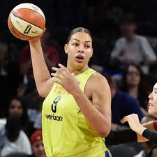 Liz cambage is your favorite player, and for good reason. Liz Cambage S Trade Request Is The Free Agency Drama The Wnba Needs Sbnation Com