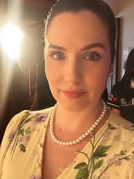 LA COSTURERIA DE GUILLMAR Si van de mi parte, tentrán un 10% de descuento.  Mis amigas Yaneth y Guillermina ofrecen este servicio altamente  especializado. La Costurería de Guillmar, C.A Telefono : 0212-2564770