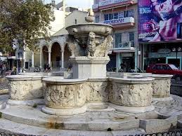 Maybe you would like to learn more about one of these? To Stolidi Toy Hrakleioy Kritikes Gia Krhnh Morozinh Liontaria Hrakleio Ellada Tripadvisor
