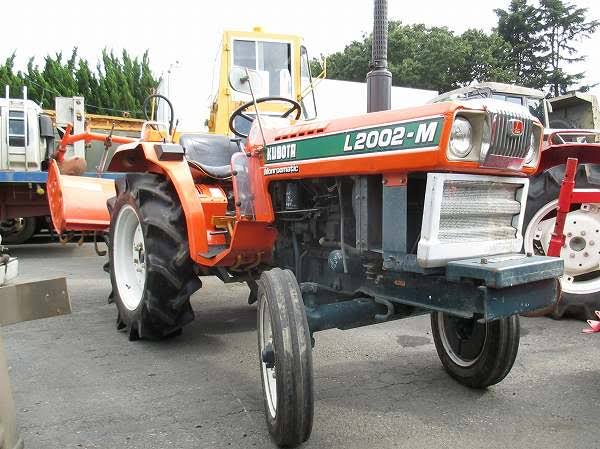 Kubota L2002 Tractor