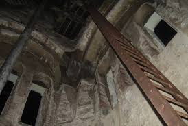 Full lawang sewu (2007) võrgus on. Lawang Sewu The Little House Of Horrors