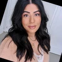 Preeti Arora's Instagram, Twitter & Facebook