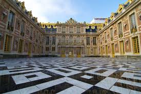26 real places that look like they ve been taken out of fairy tales palace of versailles places around the world versailles palace of versailles