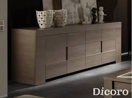 La combinación de estilos representados, base oriental y parte superior moderna, le confieren a este aparador un peculiar diseño, que le dará a su salón comedor un toque de exclusividad especial. Aparadores Modernos Buscar Con Google Muebles De Comedor Modernos Consola Para Comedor Muebles