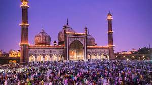 According to the islamicfinder.org, 2021 eid ul fitr 2021 is likely to be celebrated on 13th may but the exact date will be decided after the sighting of the moon of shawwal, 1442, the tenth month of islamic. Eid Ul Fitr 2021 Eid Ul Fitr Date Eid Ul Fitr Kab Hai Holiday Calendar