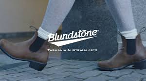 The new stylish heeled and tapered women's boots are proving that style doesn't compromise substance. Blundstone Women S Heeled Boot Comfortable Durable Leather Boots Youtube